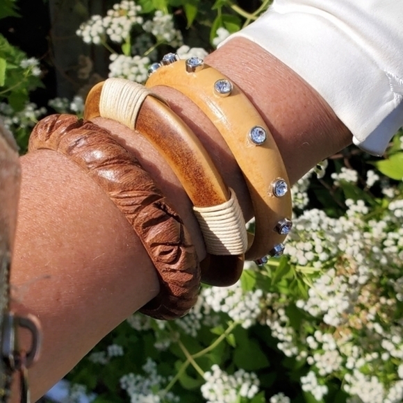 Vintage Wood bangle trio - Picture 2 of 9